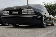 Load image into Gallery viewer, 1995-1997 Lexus Ls400celsior Clear Tail Light Lenses
