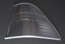 Load image into Gallery viewer, 2004 - 2006 LEXUS LS430 UCF31 ALL CLEAR TAILLIGHT LENSES
